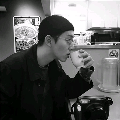 清爽少年唯美有意境微信头像下载