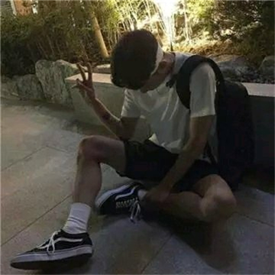 清爽少年唯美有意境微信头像下载