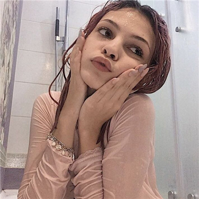 甜美卡哇伊的欧美女生系列微信头像合集下载