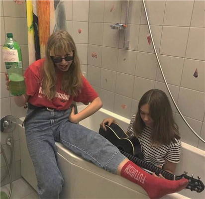 甜美卡哇伊的欧美女生系列微信头像合集下载