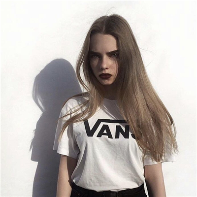 甜美卡哇伊的欧美女生系列微信头像合集下载