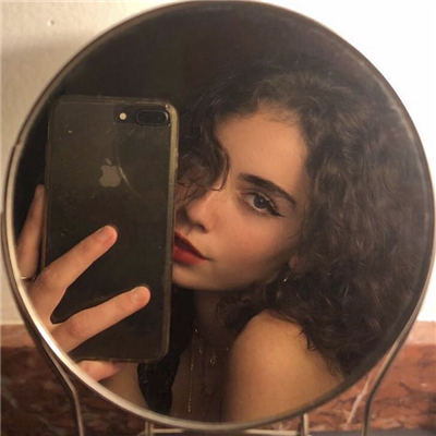 甜美卡哇伊的欧美女生系列微信头像合集下载