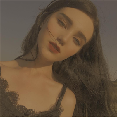 微信清新冷酷寂寞欧美女生头像