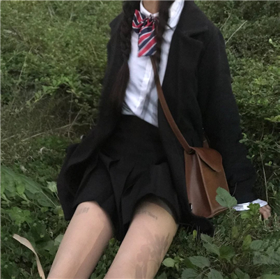 微信简约小清新气质女生头像