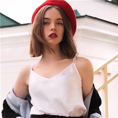 微信清新冷酷寂寞欧美女生头像