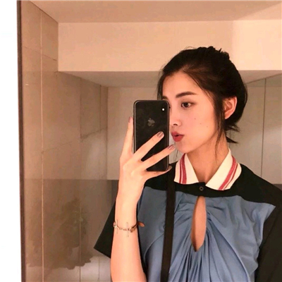 微信寂寞简洁女生头像