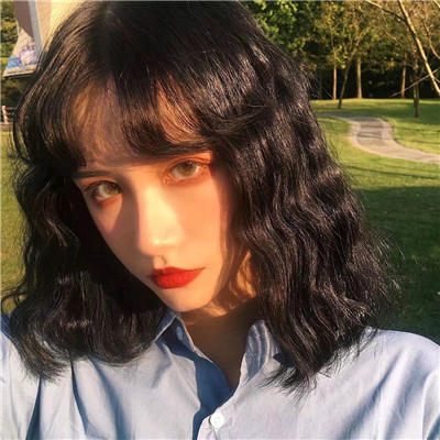 可爱时尚小清新的微信女生头像合集下载