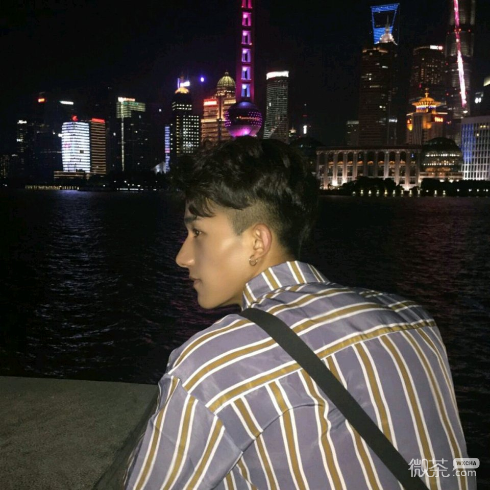 微信颓废寂寞男生头像