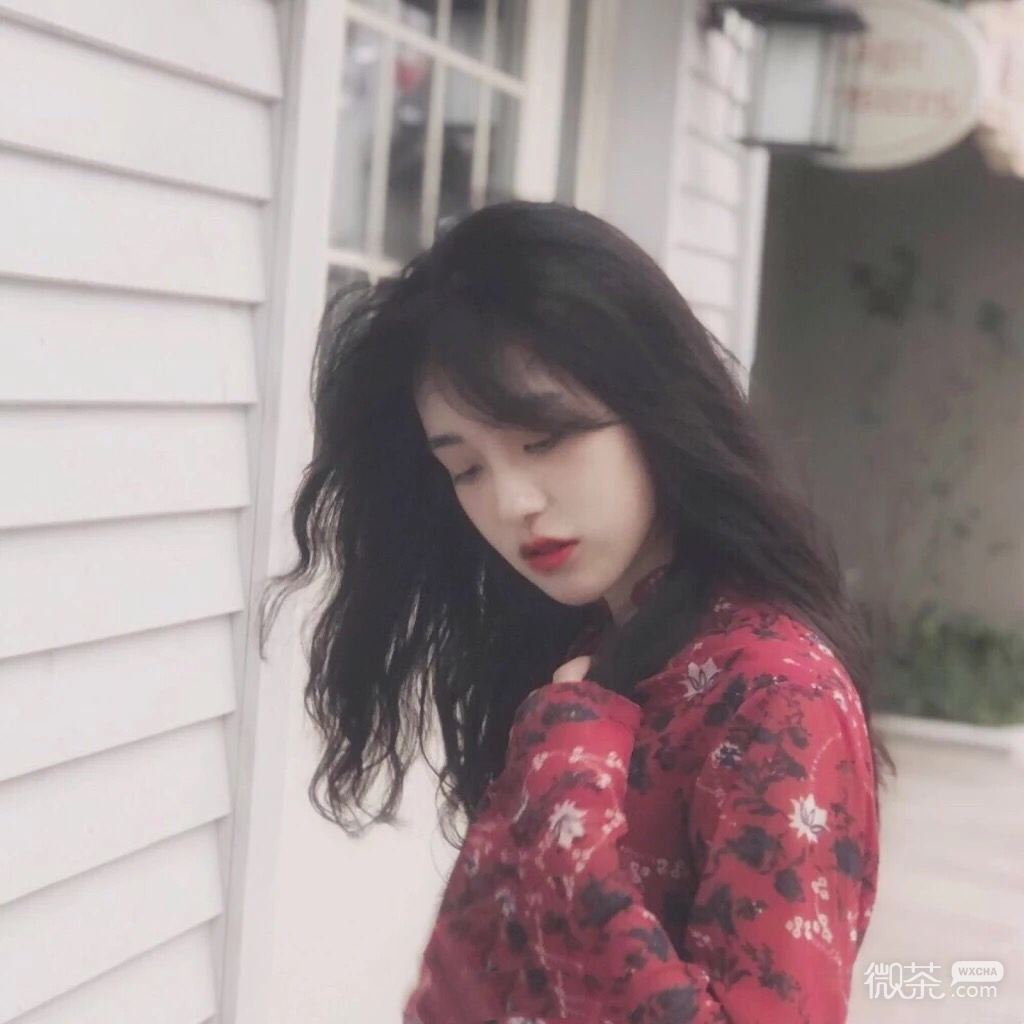 微信佛系漂亮流行女生头像