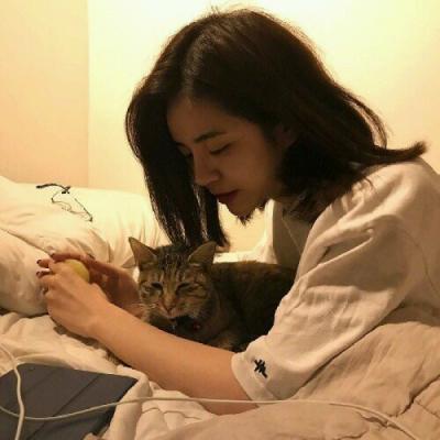 微信佛系漂亮流行女生头像