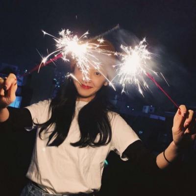唯美意境的微信非主流女生头像合集下载
