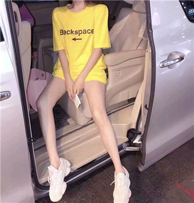 微信粉嫩清新女生头像