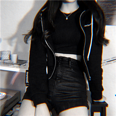 超拽带字的微信个性女生头像下载