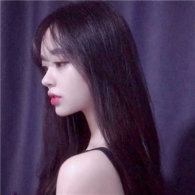 超拽带字的微信个性女生头像下载