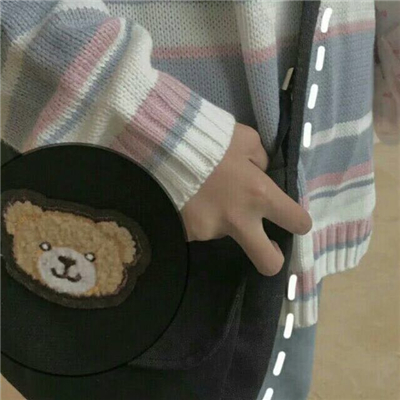 微信粉嫩清新女生头像