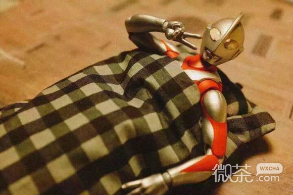强行抱住微信恶搞傻屌斗图表情包