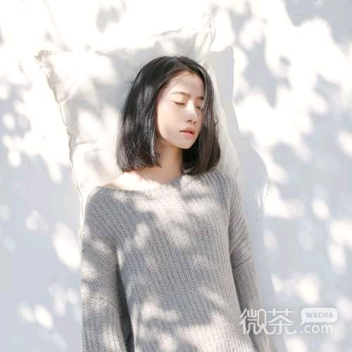微信时尚清新性感女生头像