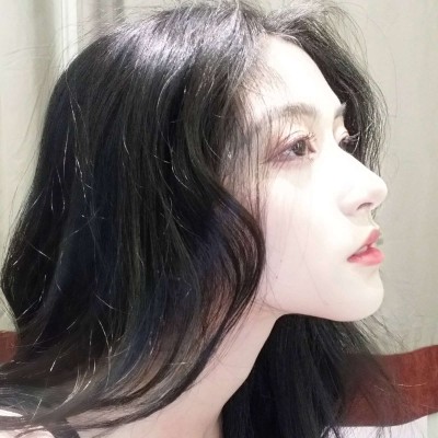 微信性感迷人女生头像