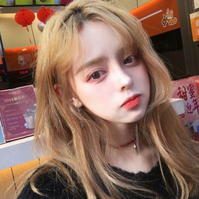 微信性感迷人女生头像