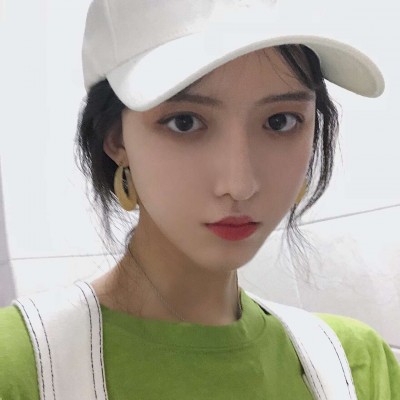 微信性感迷人女生头像
