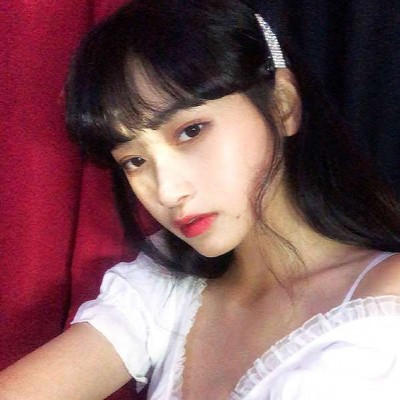 微信性感迷人女生头像