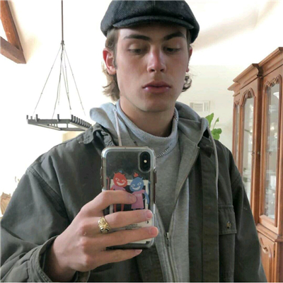 微信性感帅气冷漠欧美男生头像