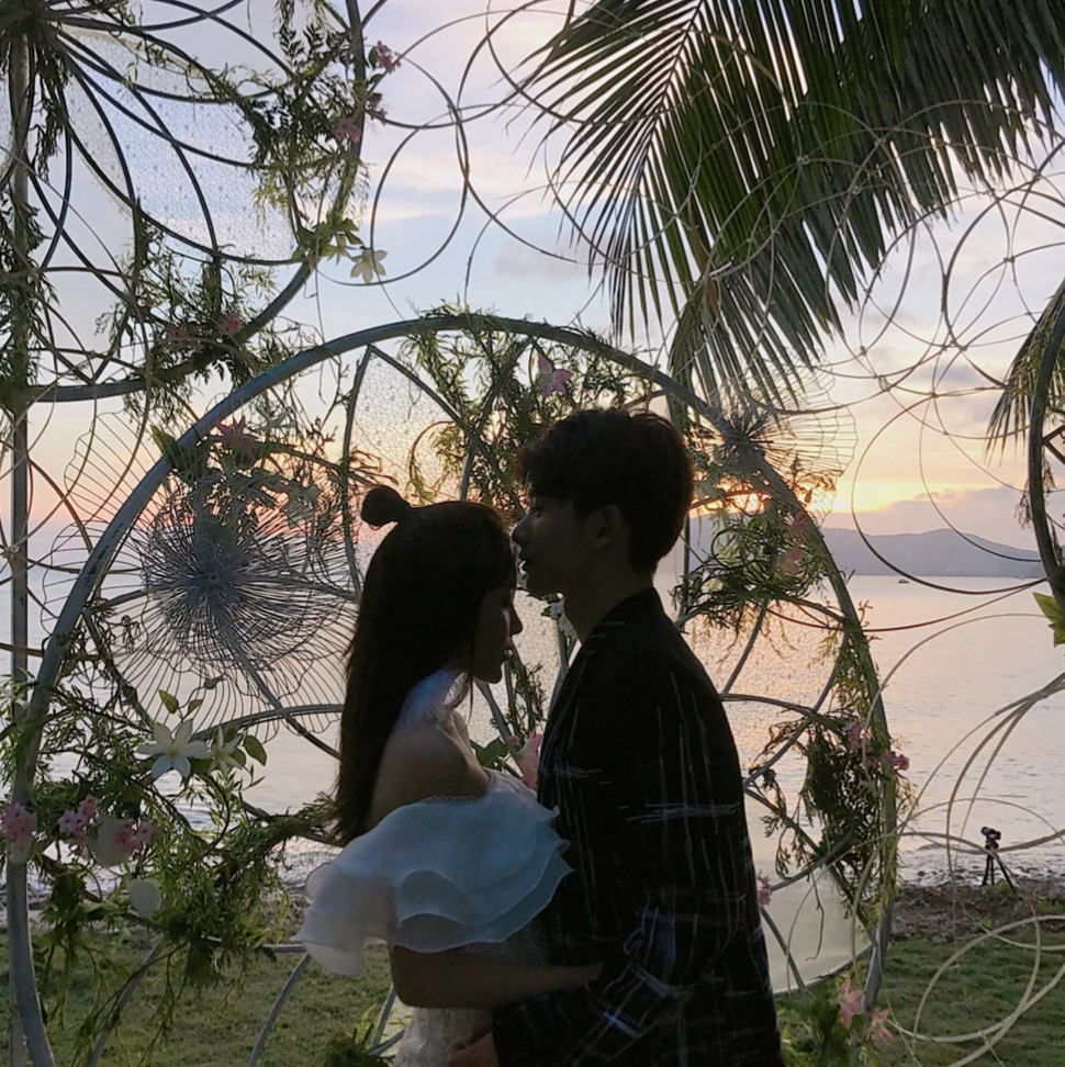 微信甜蜜个性简洁情侣头像