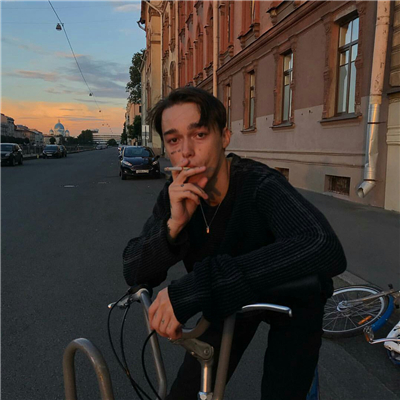 微信性感帅气冷漠欧美男生头像