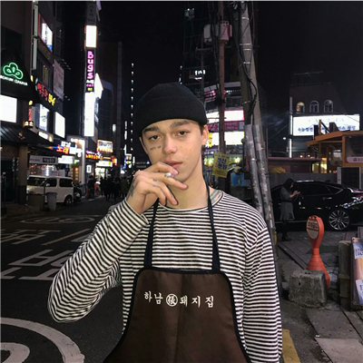 微信性感帅气冷漠欧美男生头像