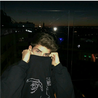 微信性感帅气冷漠欧美男生头像