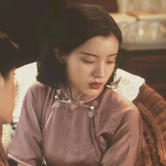 微信甜蜜稳重情侣头像