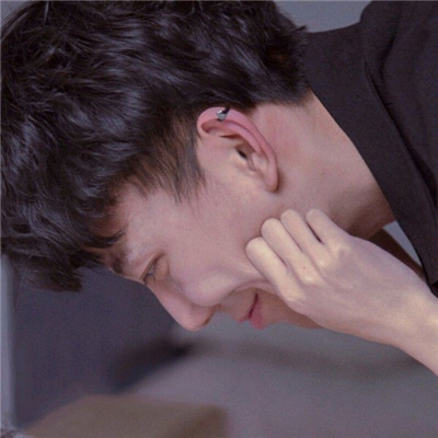 微信甜蜜稳重情侣头像