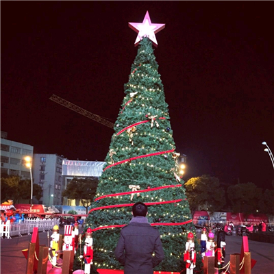 微信甜蜜稳重情侣头像