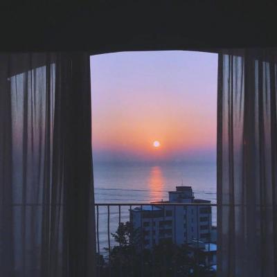 微信粉嫩清新好看风景头像