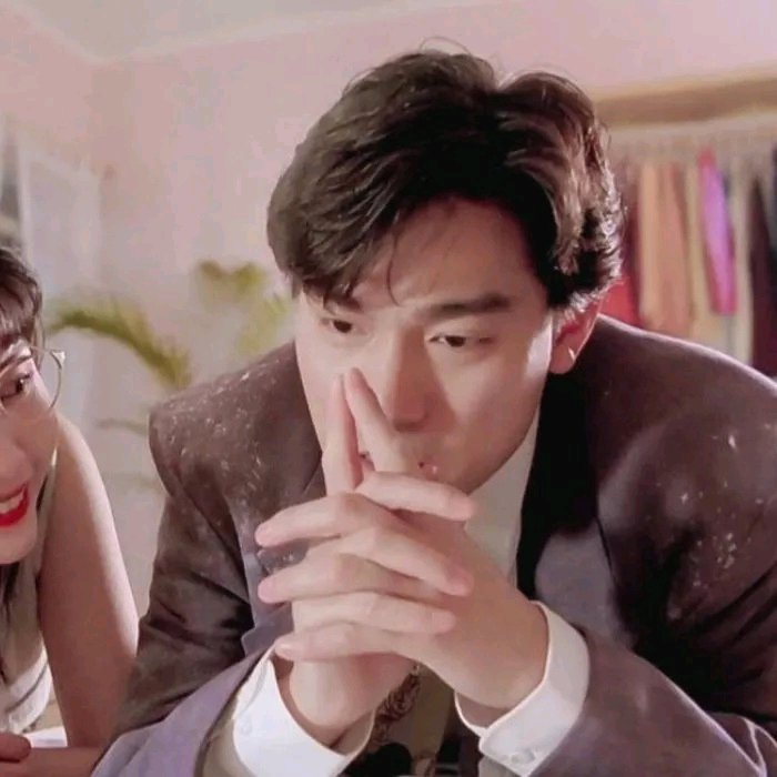 微信甜蜜稳重情侣头像