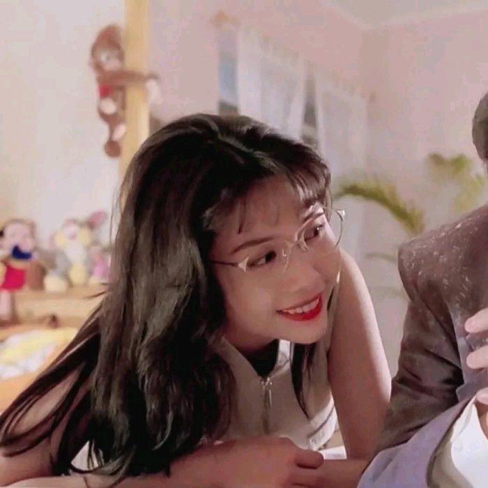 微信甜蜜稳重情侣头像