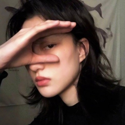 狂拽酷炫吊炸天的女生系列微信头像合集下载