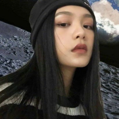 狂拽酷炫吊炸天的女生系列微信头像合集下载