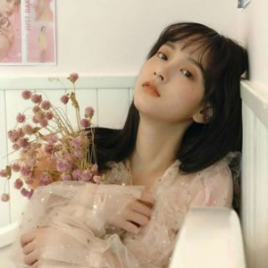 唯美意境的微信小清新女生头像合集下载