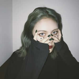 微信最新霸气非主流女王范女生头像合集下载