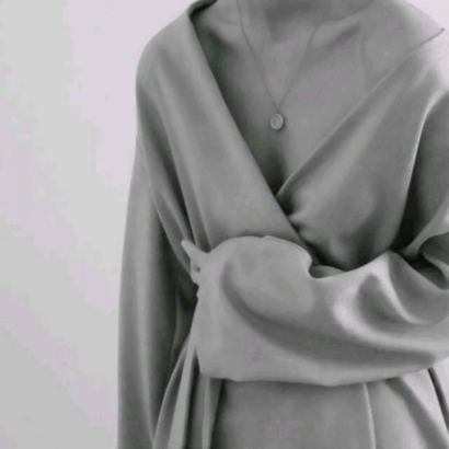 性感的女生锁骨部位微信头像合集下载