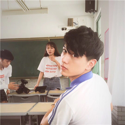 微信超拽社会男生头像
