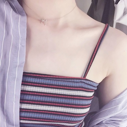 性感的女生锁骨部位微信头像合集下载