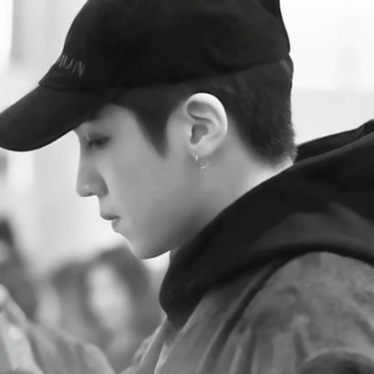 冷傲帅气的微信个性气质男生头像下载