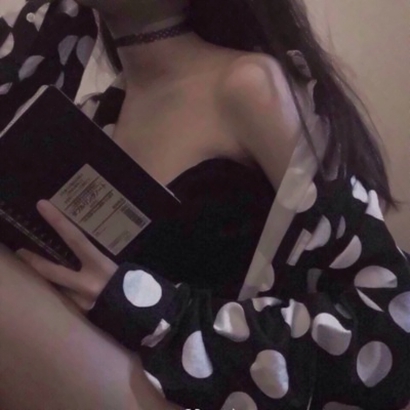 性感的女生锁骨部位微信头像合集下载