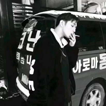 冷傲帅气的微信个性气质男生头像下载