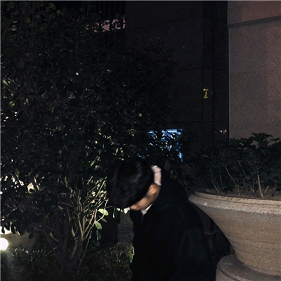 微信性感帅气男生头像