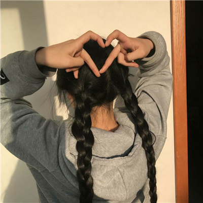 微信迷人性感个性女生头像