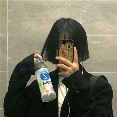 微信迷人性感个性女生头像