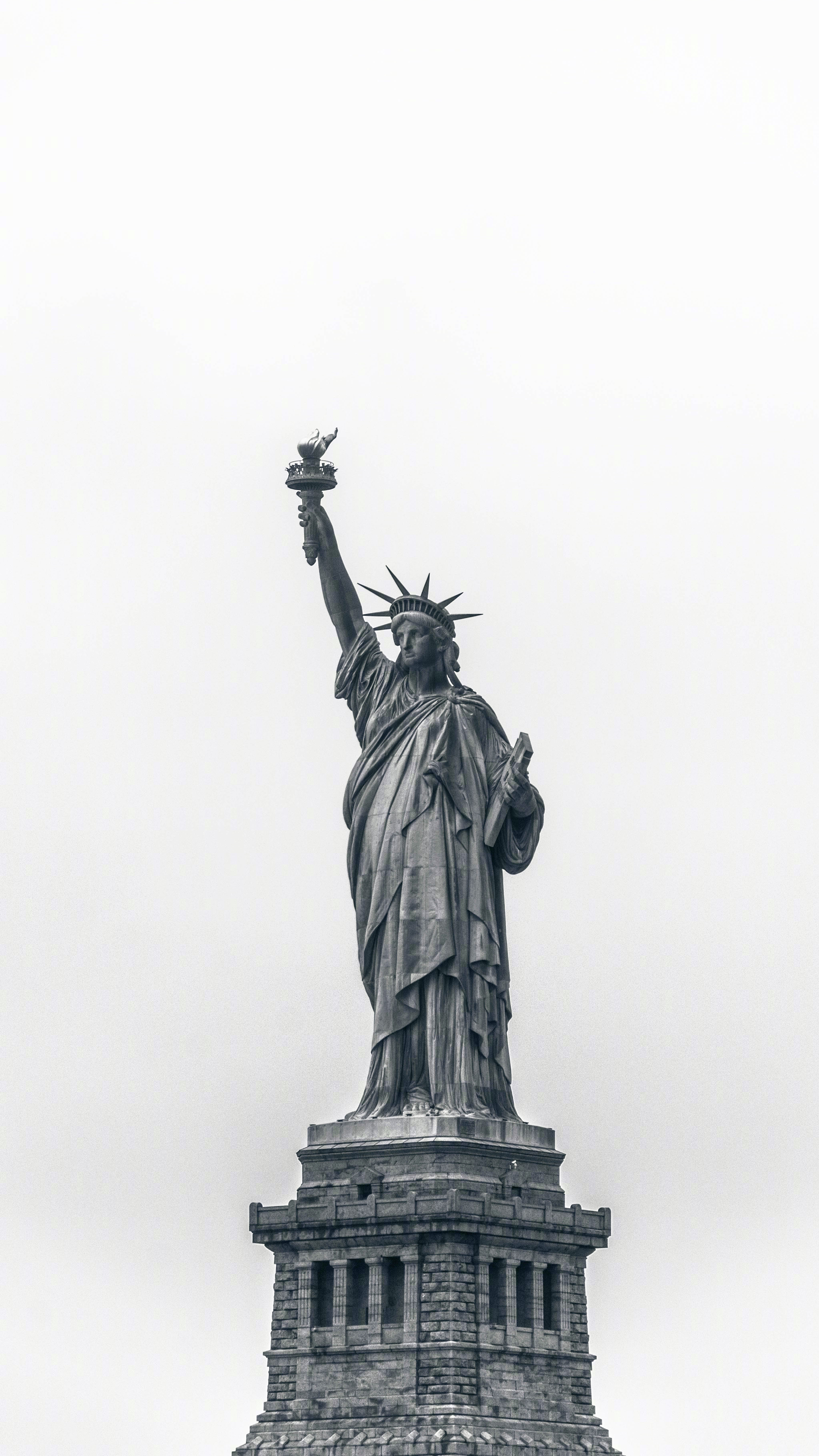 画风很赞的漫画男生微信个性美图下载